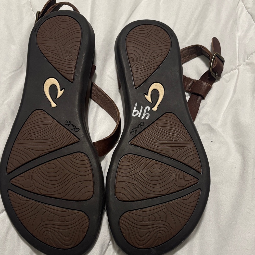 OluKai Brown Leather Strappy Sandals - Picture 2 of 4